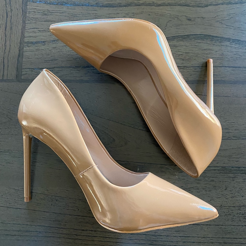 Steve Madden Vala Pointed Toe Pump